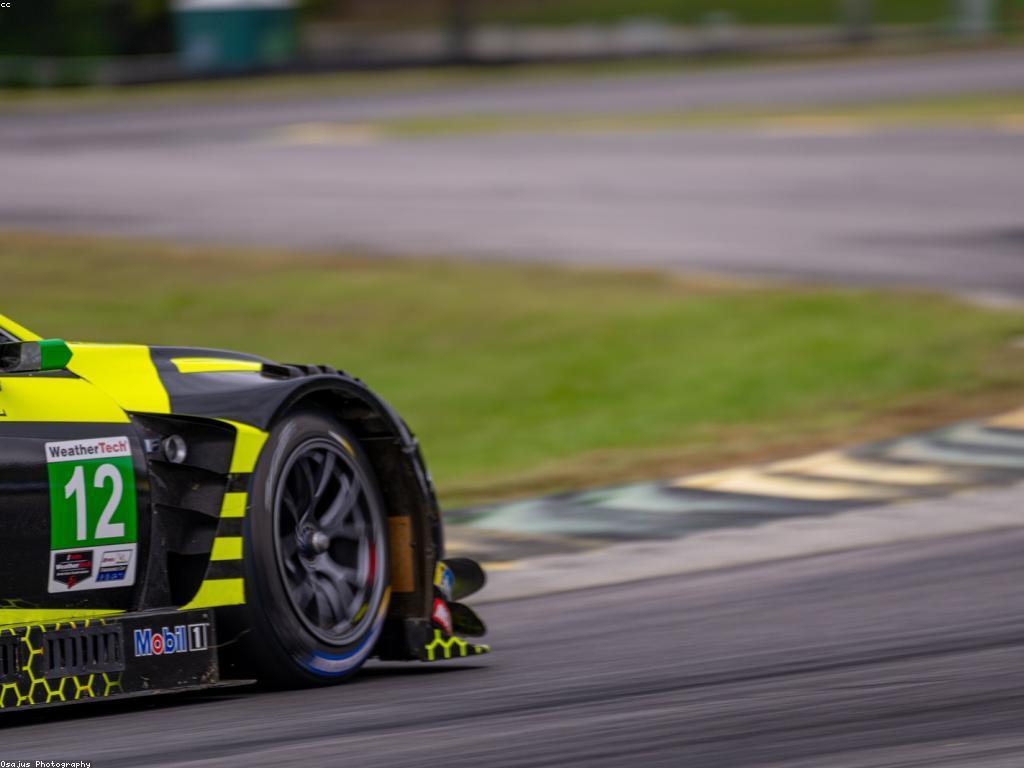 អញ្ញើនៃការប្រកួតកីឡា: ការប្រឈមមុខនិងសមត្ថភាព